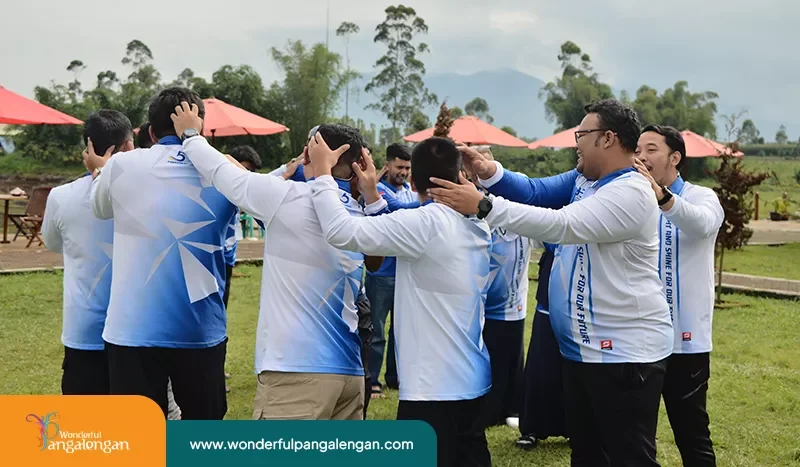 gathering-kantor-lebih-seru-dengan-fun-games-pangalengan-ini-6957352be5cd4